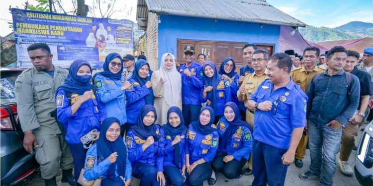 Wagub NTB Hadir di Tengah Korban Kebakaran Desa Lido