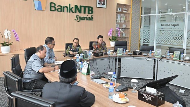 NTB Syariah dan Pemprov NTB Luncurkan KUR Syariah untuk PMI